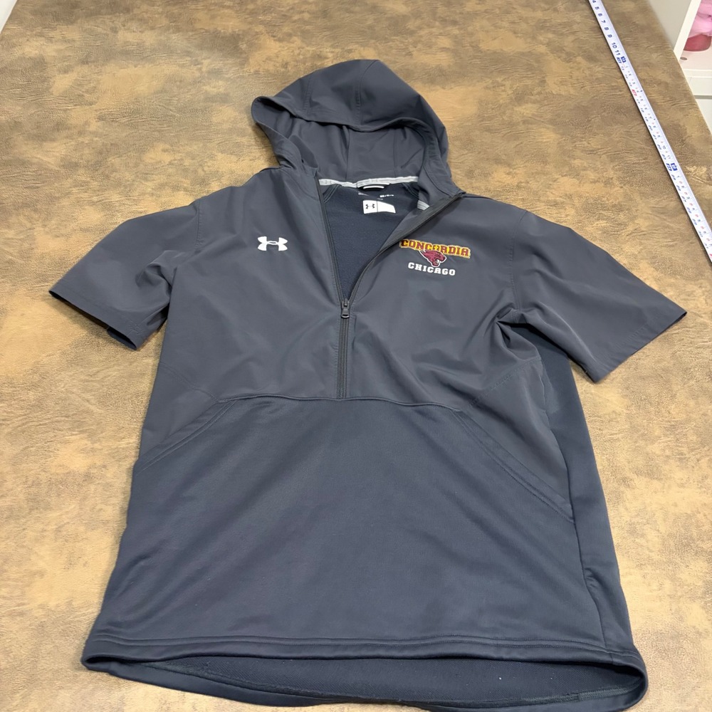 Under Armour Hoodie Mens Medium Gray Concordia Chicago Short Sleeve 1/4 Zip 8621